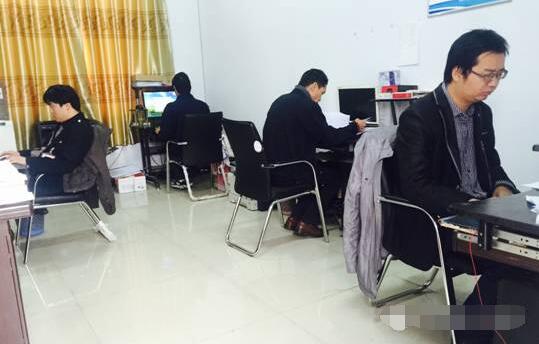 偉志模板設(shè)計(jì)部——我為偉志代言，合格的圖紙是成功的一步